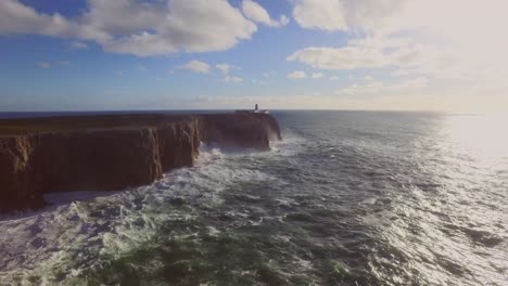 Big-waves-at-the-most-south-western-point-of-Europe,-Cabo-de-São-Vicente-and-Sagres-in-the-Algarve,-Portugal