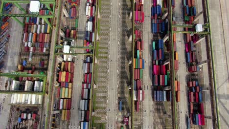 imágenes aéreas de la terminal portuaria comercial de singapur