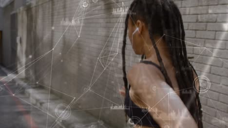 red de conexiones y procesamiento de datos contra la mujer afroamericana en forma que corre en la calle