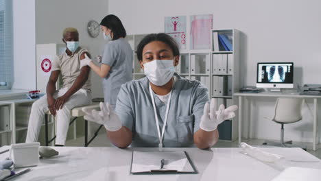 vaccination process in a clinic
