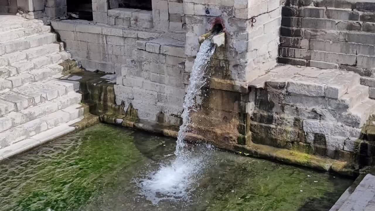 Fresh water source at Lonar crater created from meteor, Maharashtra