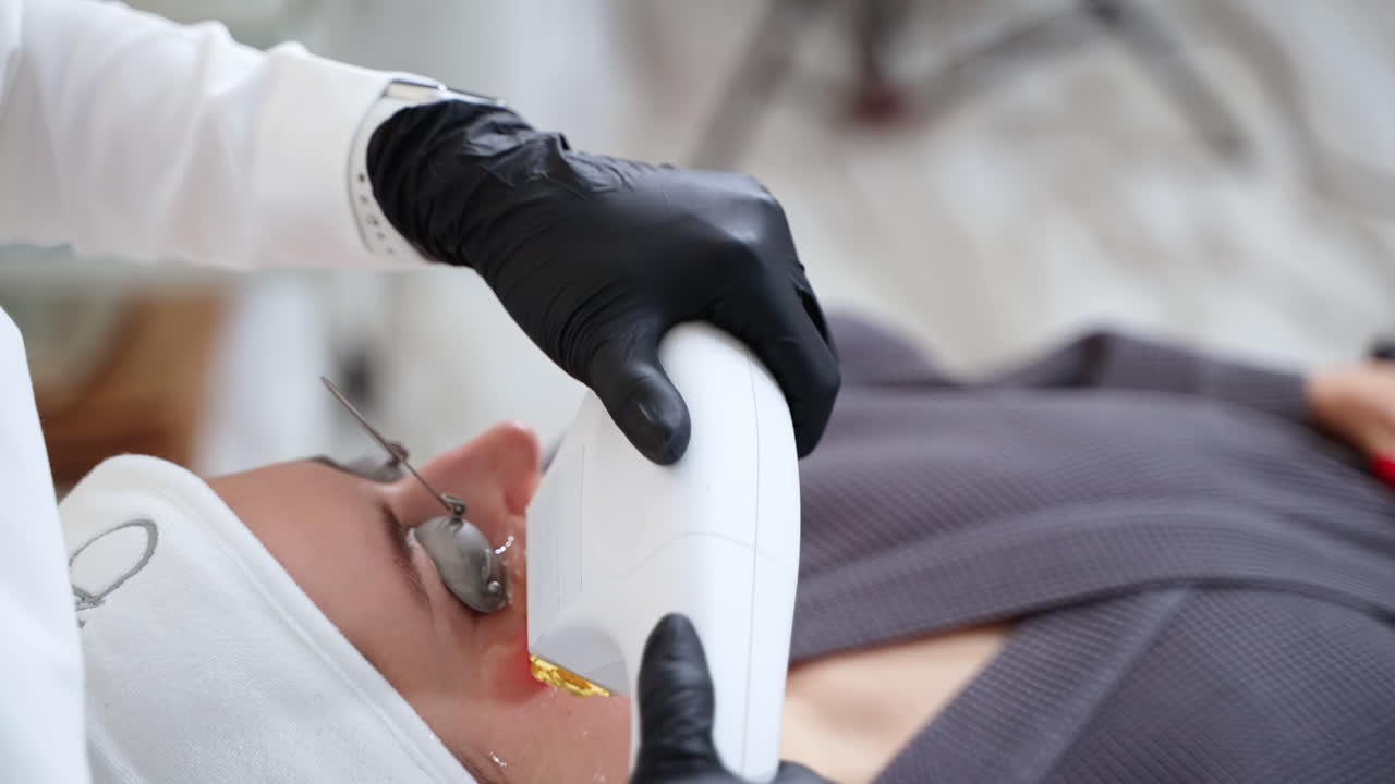 얼굴 치료 세션