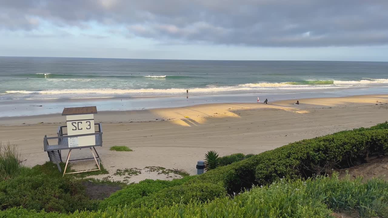 캘리포니아 주 다나 포인트 에서 아름다운 해가 뜨는 모습