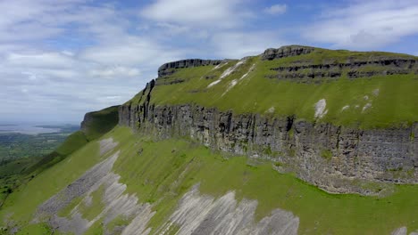 kings mountain, sligo, irlanda, junio de 2021