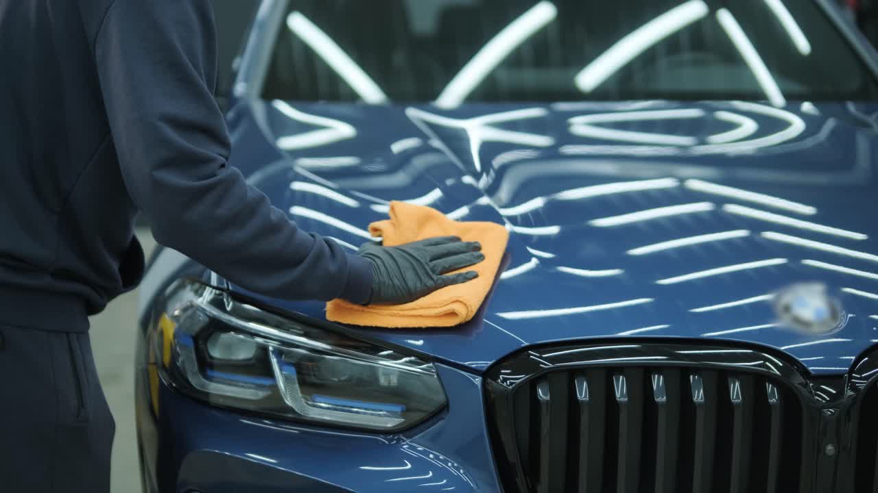 Professional Car Detailing – Washing, Ceramic Coating, and Interior Cleaning