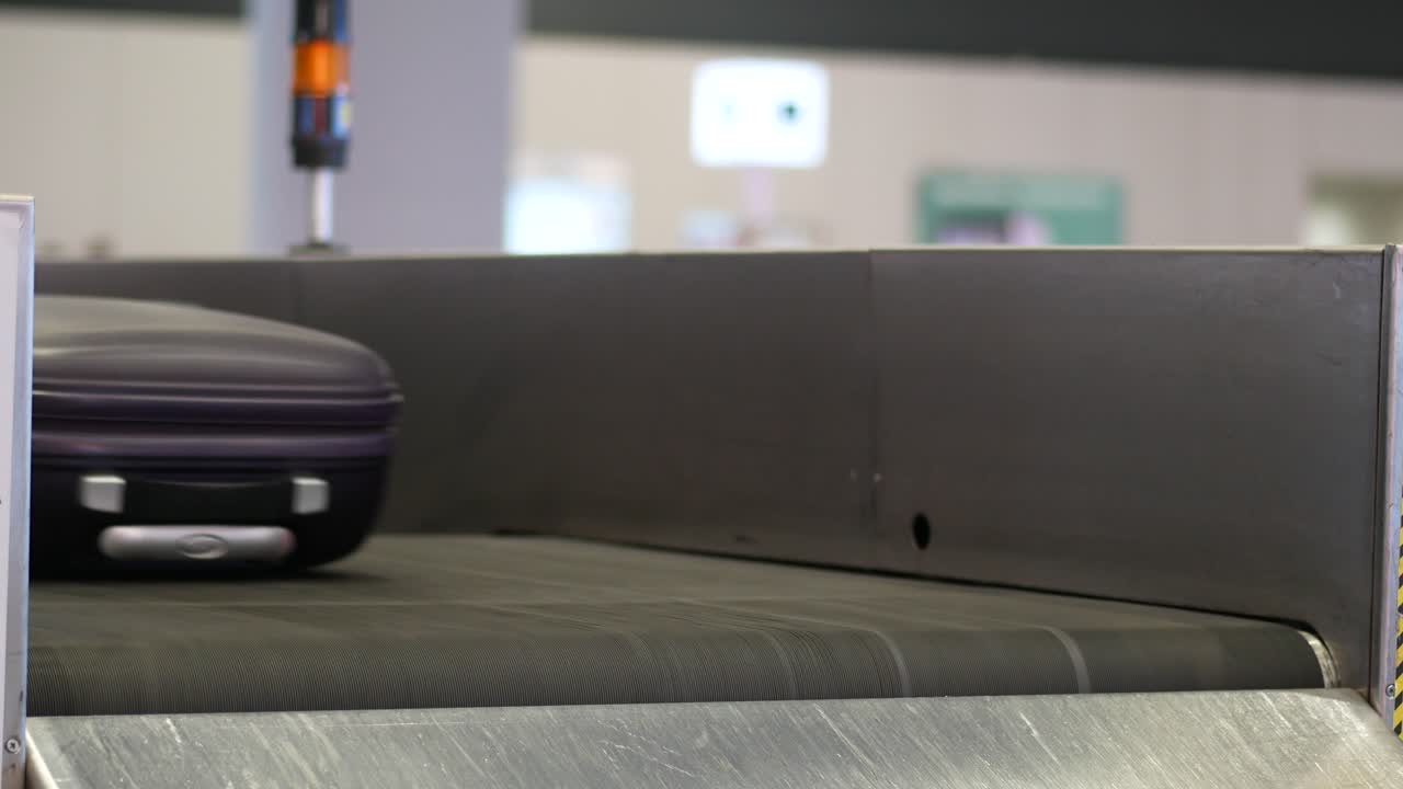 Conveyor belt at an airport