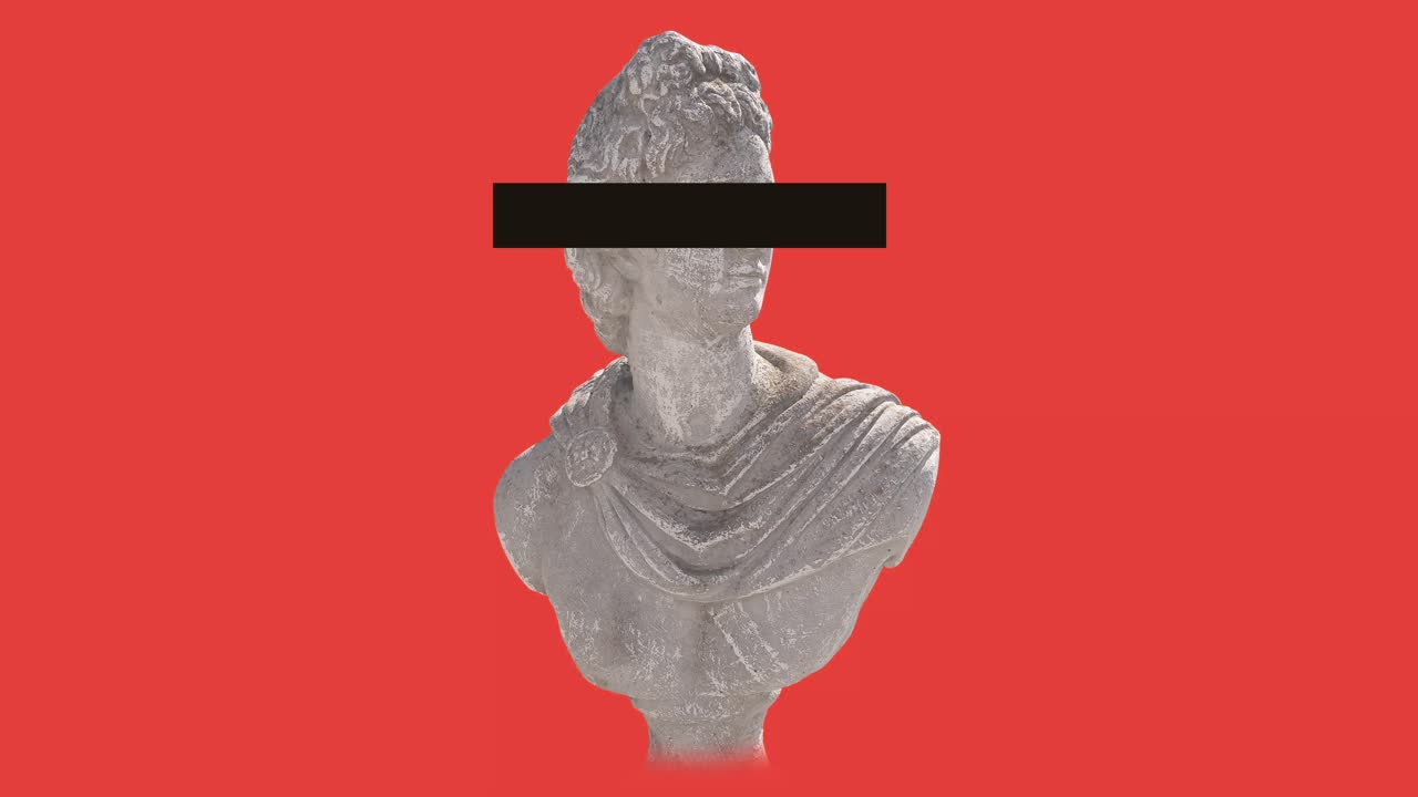 변하는 색의 배경에 검은 줄무로 회전하는 고대 부스트 조각의 애니메이션