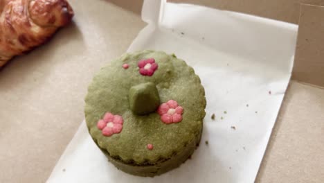 cute aesthetic green tea matcha tartlet cream cake with cookie lid dessert