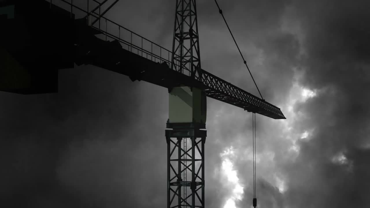 Thunder and crane