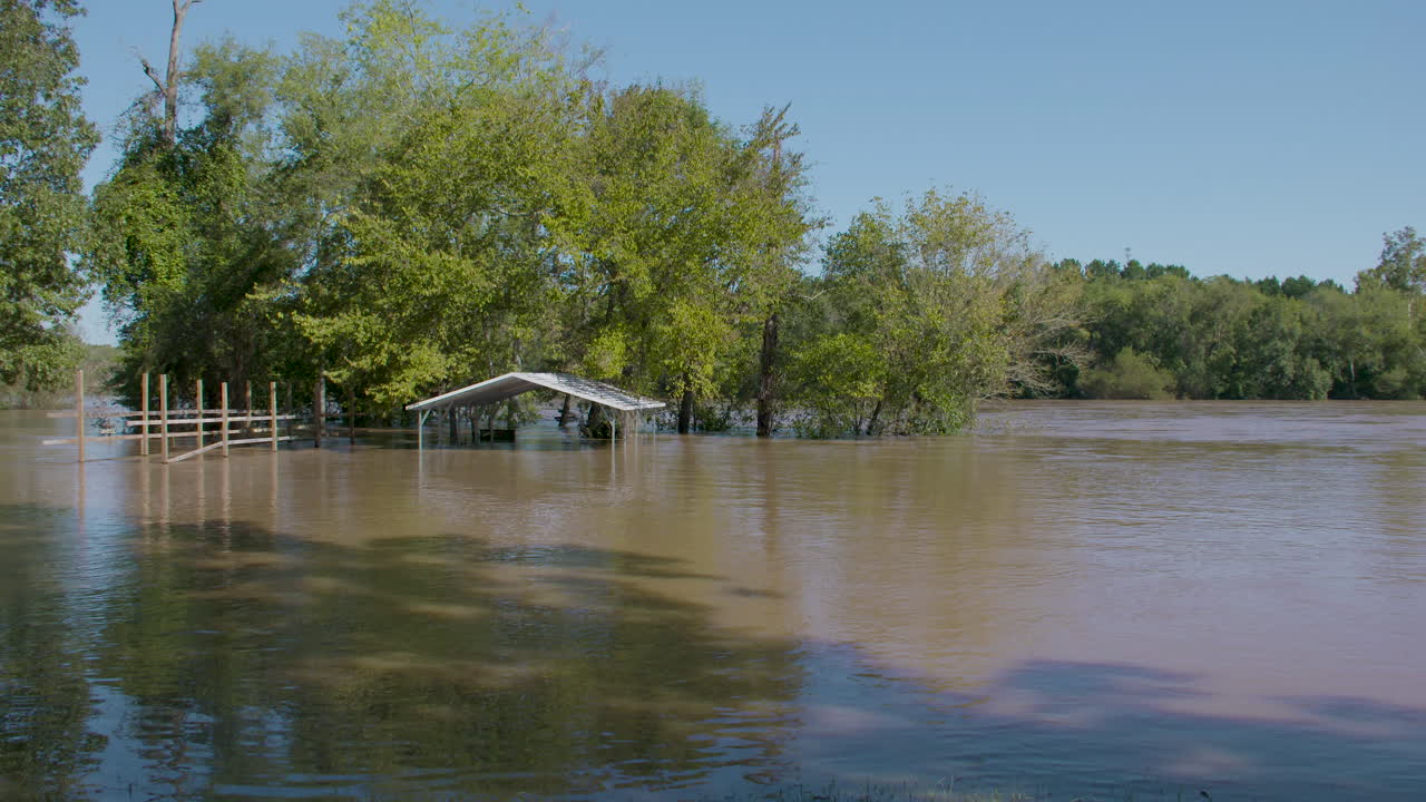 river flooding shots from Hurricane Florence