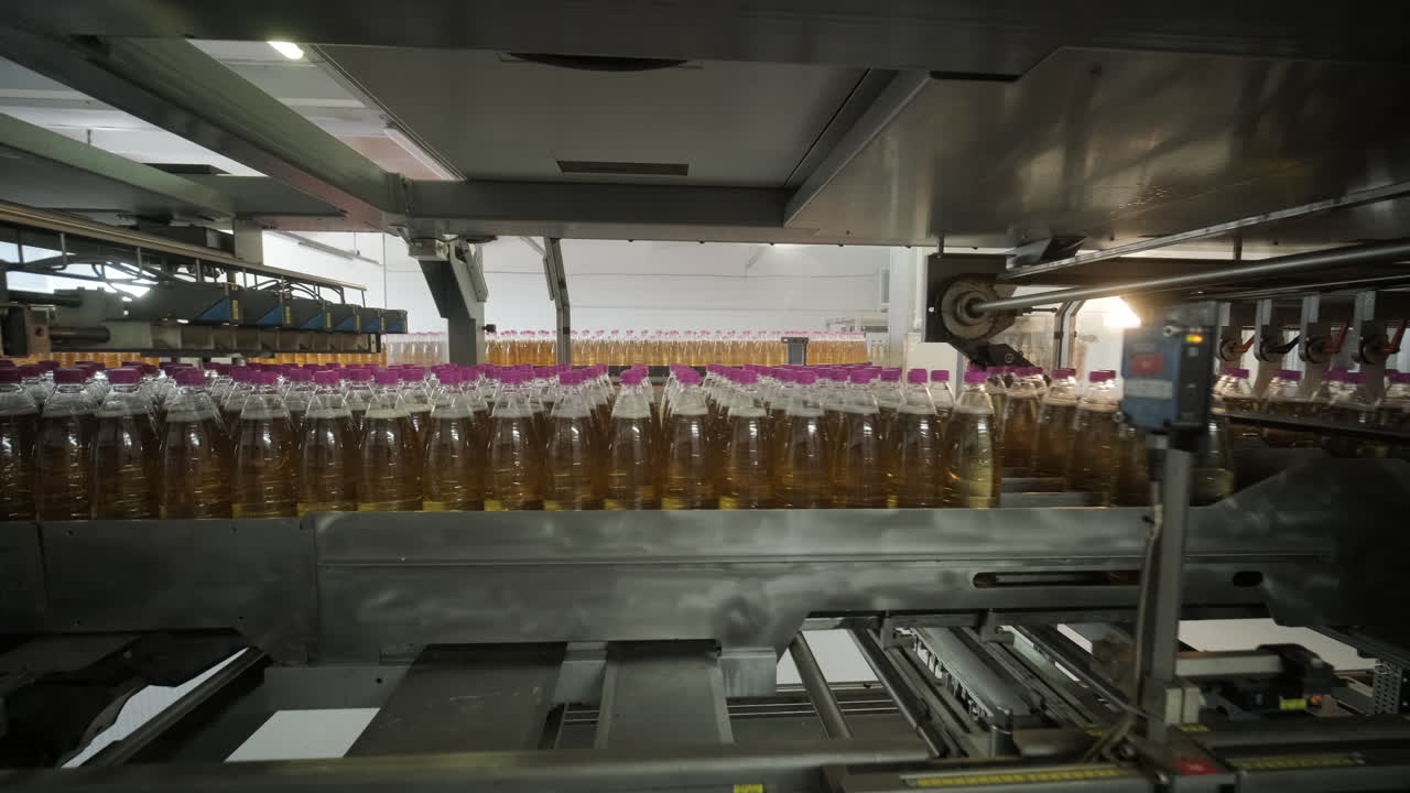 Automated Bottle Packaging Line in a Beverage Production Facility