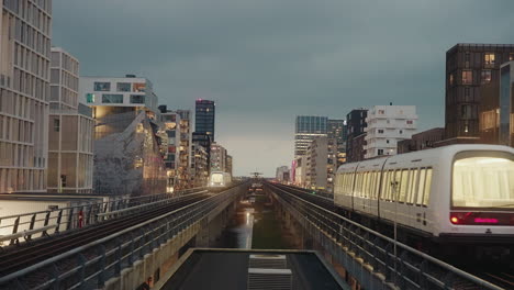 public metro line above the ground