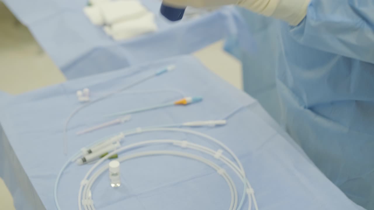 dispositivo de aplicación de bioglue preparado para el procedimiento quirúrgico