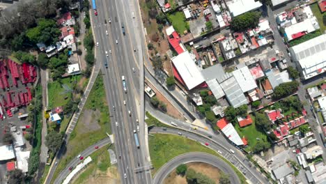 Drone:-Carretera-Desde-El-Cielo