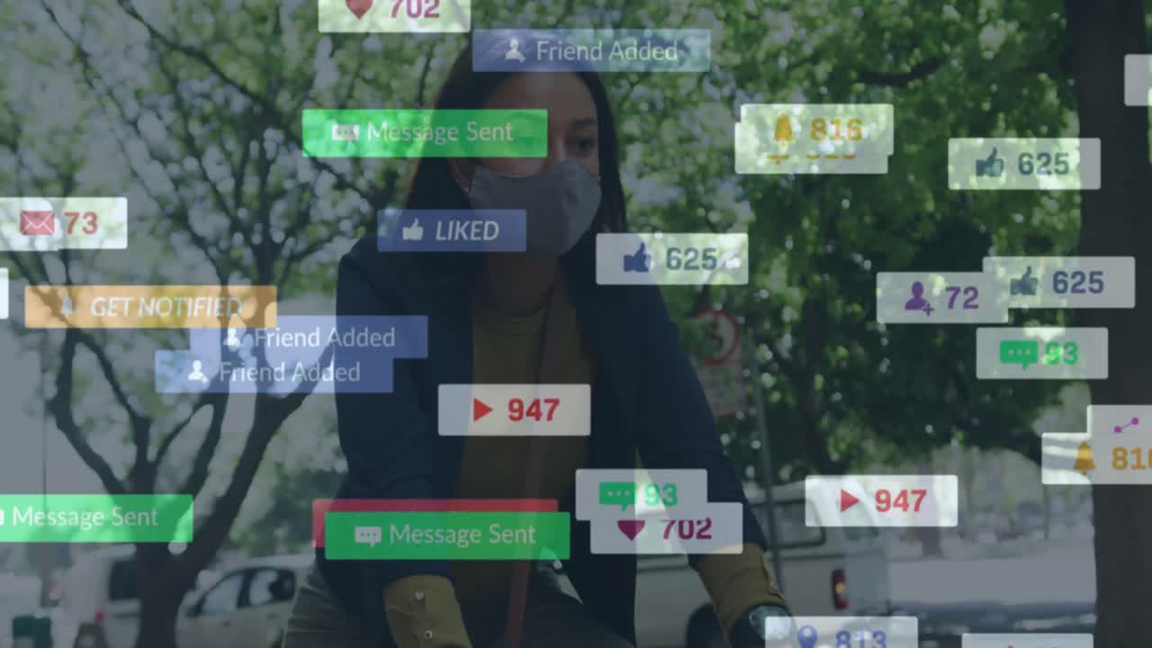 얼굴 마스크를 입은 두 인종의 여성에 대한 미디어 아이콘의 애니메이션