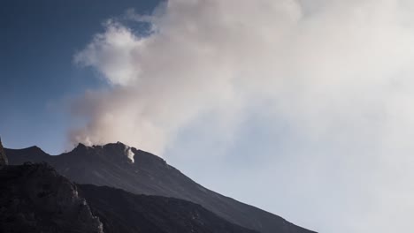volcán stromboli 4k 35
