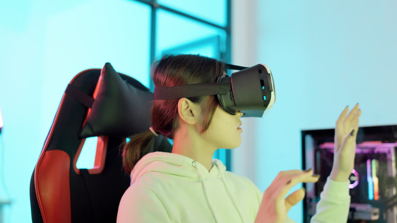 Metaverse, virtual reality headset