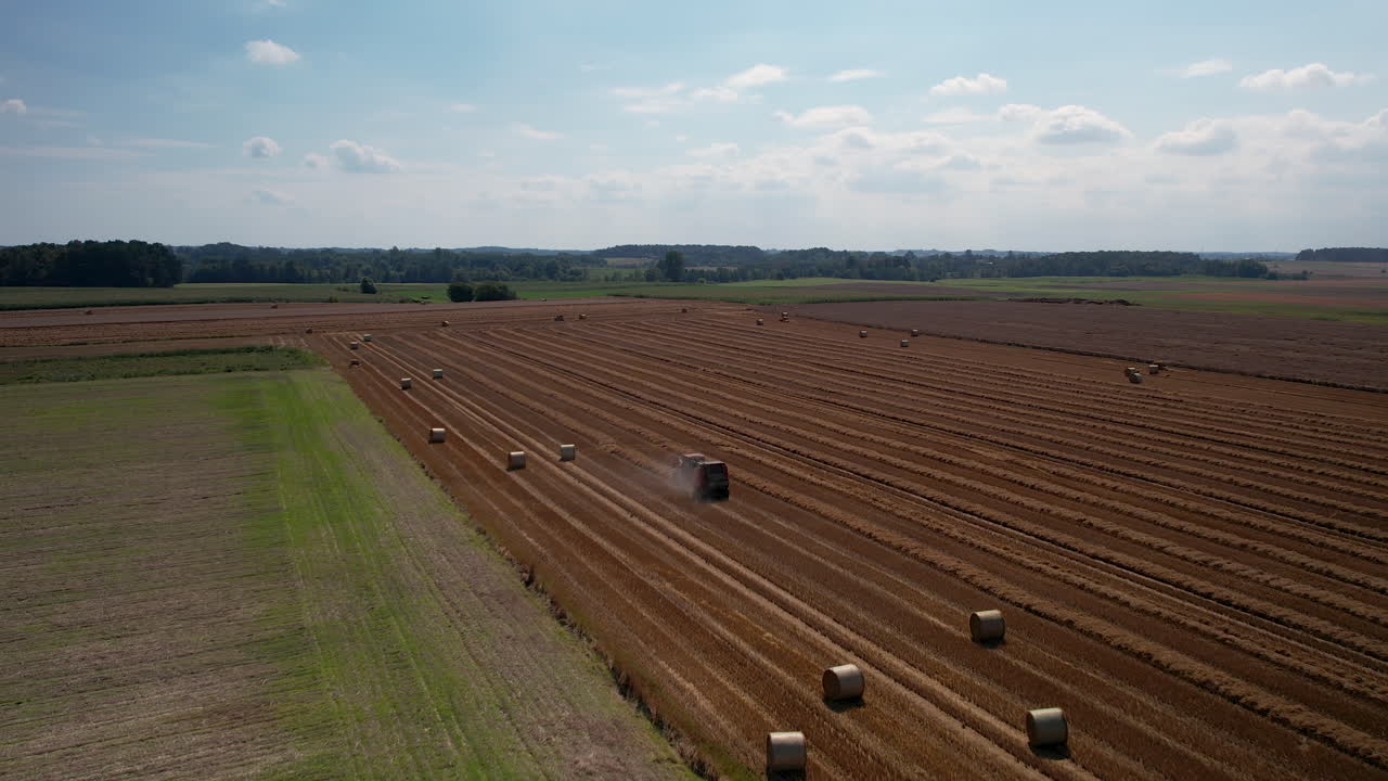 농업 기계, 트랙터, 수확장, 공중 돌리로 굴러 만들어진  ⁇   ⁇ 어리