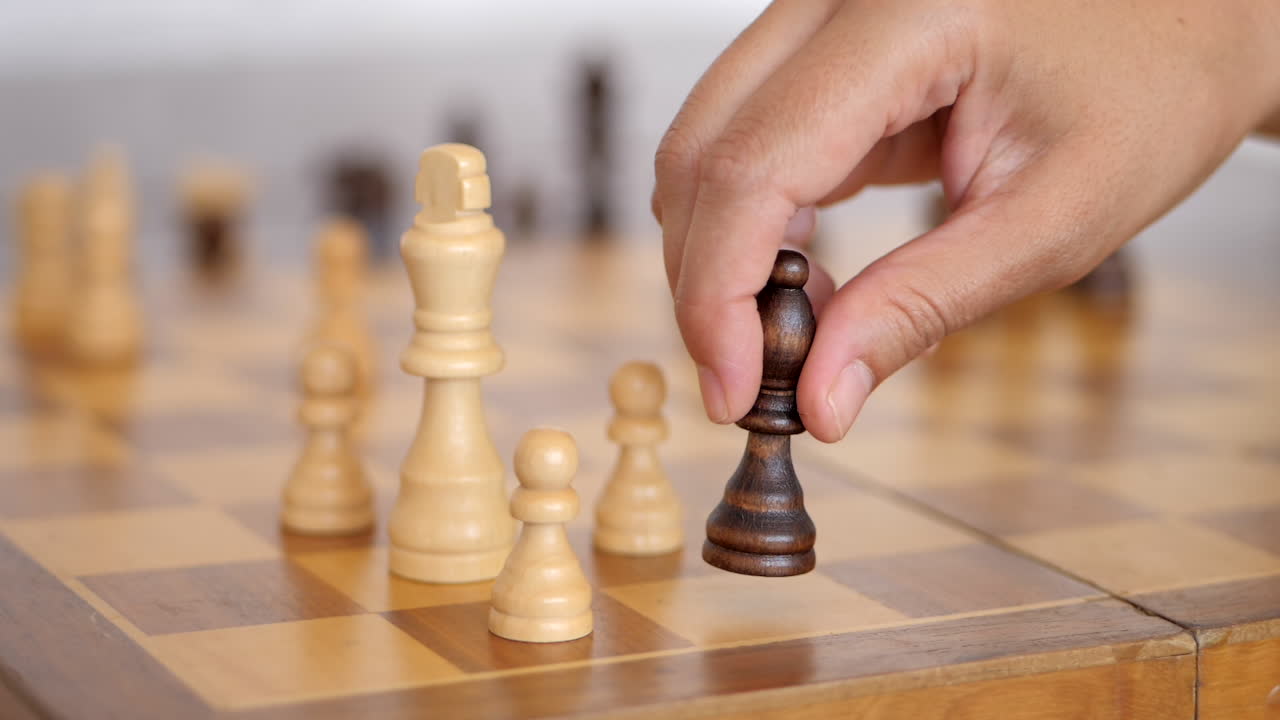 유리 체스 조각