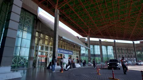 sehirlerarasi terminal: a bustling bus and transportation hub