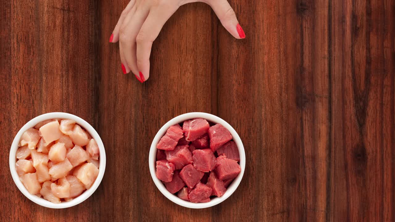 개진 생고기를 제공하는 것