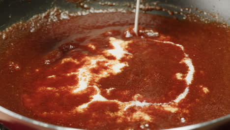 making a creamy brown sauce