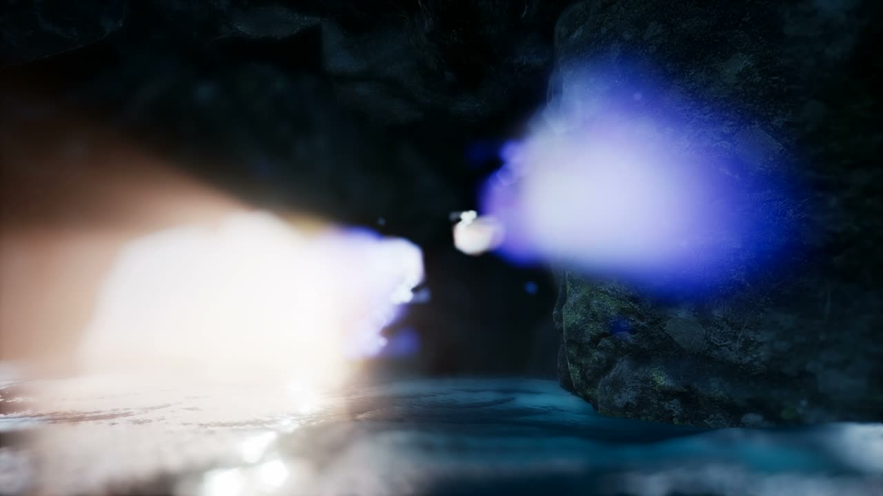 entrada a la cueva del acantilado de 4k desde el interior