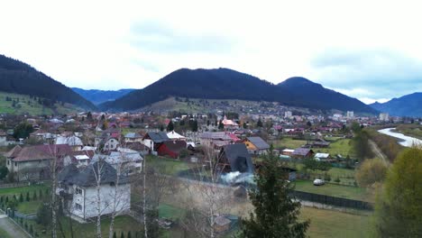 aerial-of-Câmpulung-Moldovenesc-is-a-city-in-Suceava-County,-northeastern-Romania