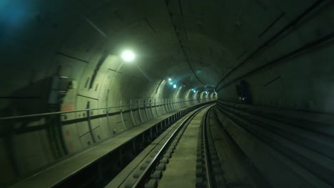 túnel de metro, en copenhague, dinamarca