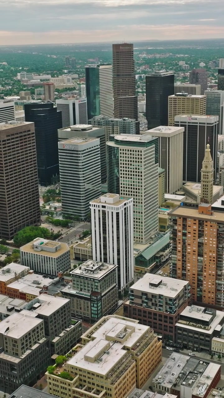 Panorama aereo dello skyline di Denver, Colorado, USA, ripreso da drone