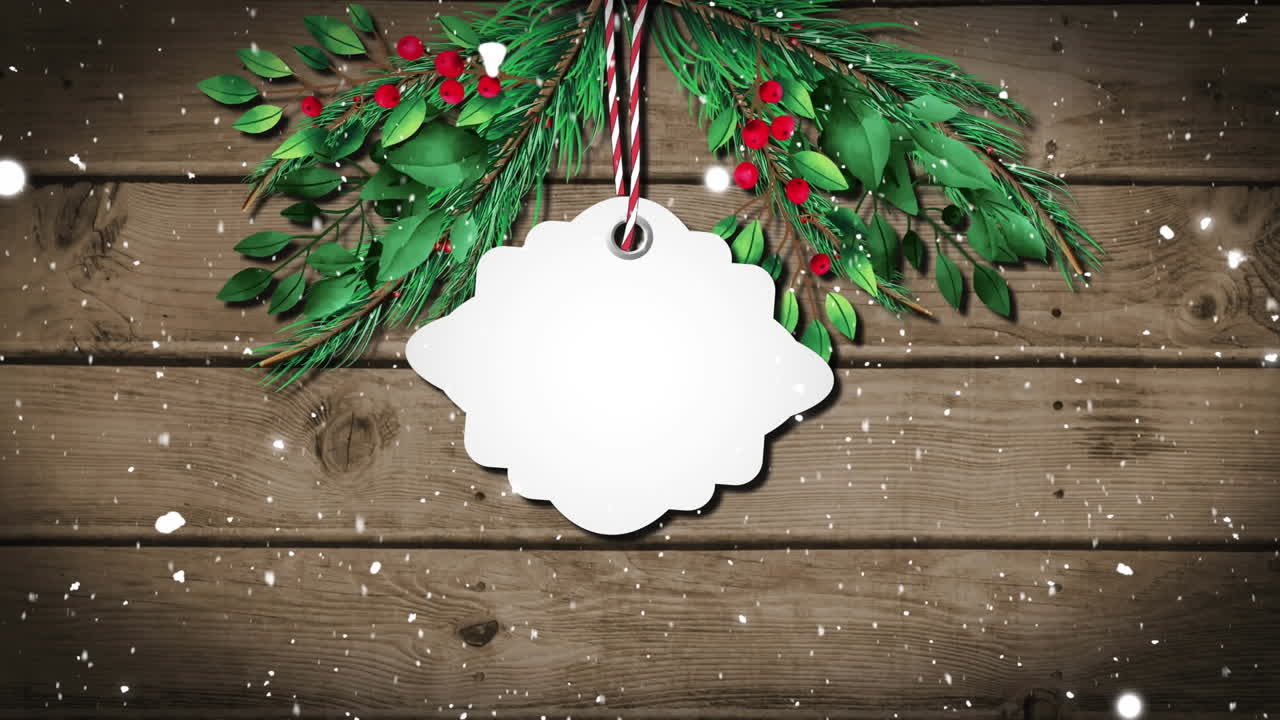 animación de la etiqueta de navidad con espacio de copia, decoraciones y nieve cayendo sobre un fondo de madera