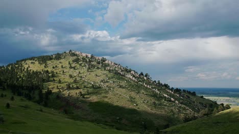mirando hacia las colinas de boulder, colorado, ee.uu.