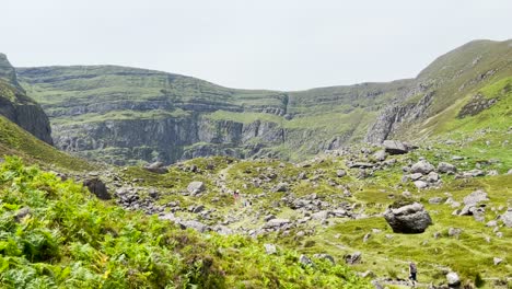 Coumshingaun-Lough,-Waterford,-Irland-12