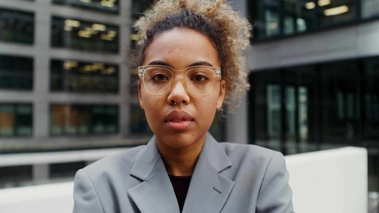 Portrait of a Confident Businesswoman