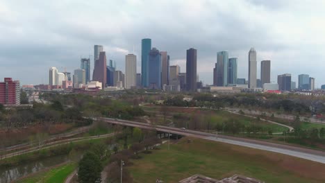 Vista-Aérea-Del-Paisaje-Urbano-De-Houston-Y-Sus-Alrededores