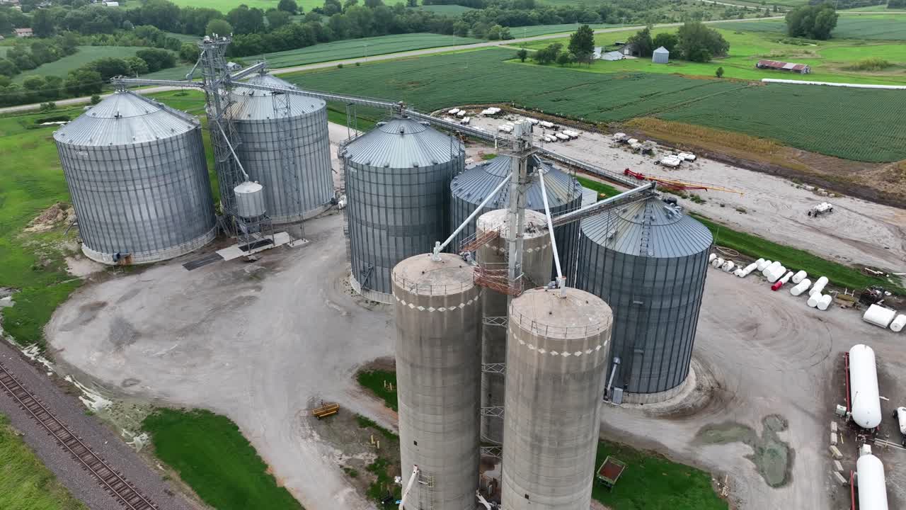 Getreidespeicher und Ethanolanlage in Kansas