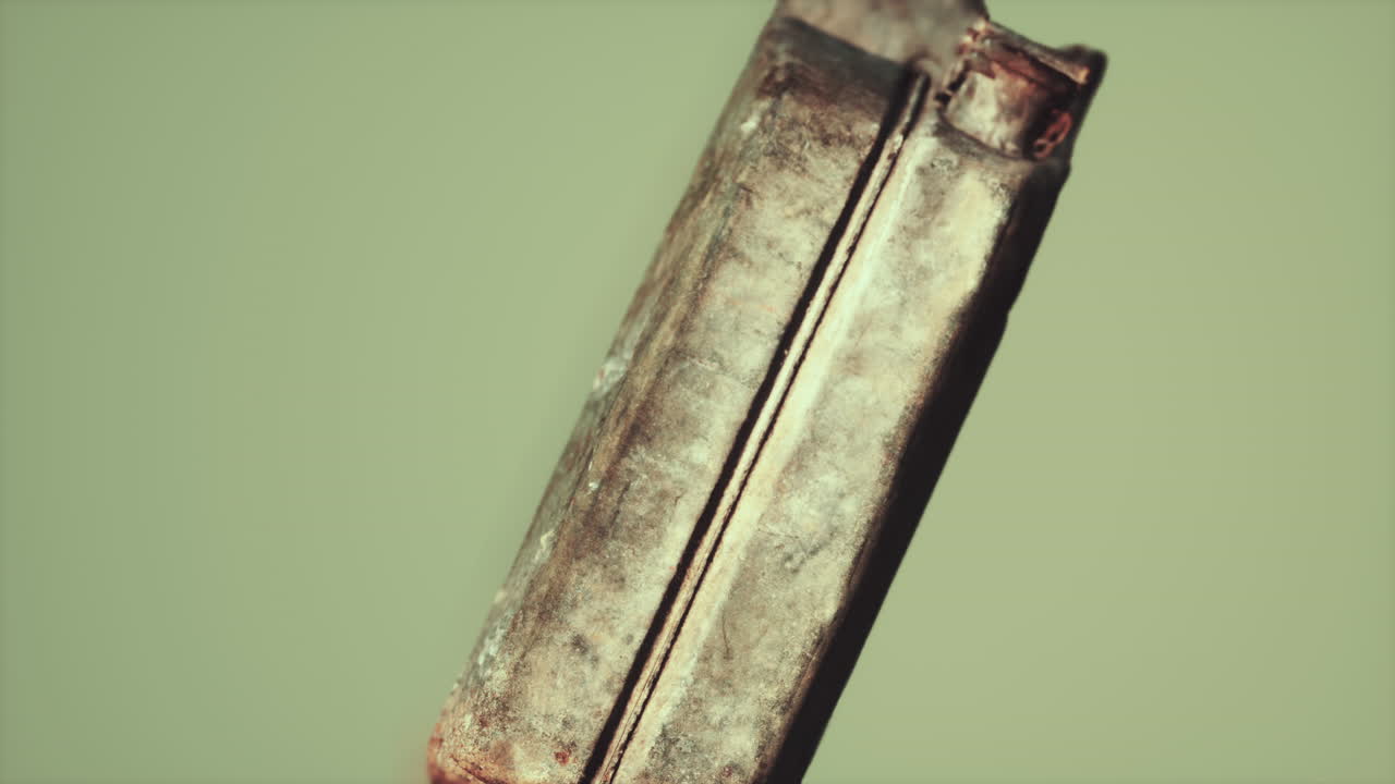 빈티지 군대 얼룩진 연료 제리칸