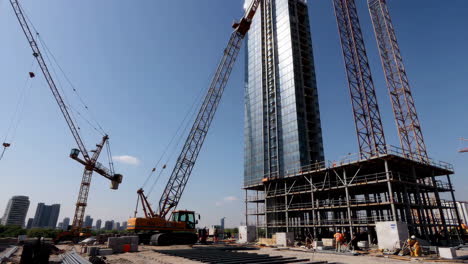 construction of a skyscraper