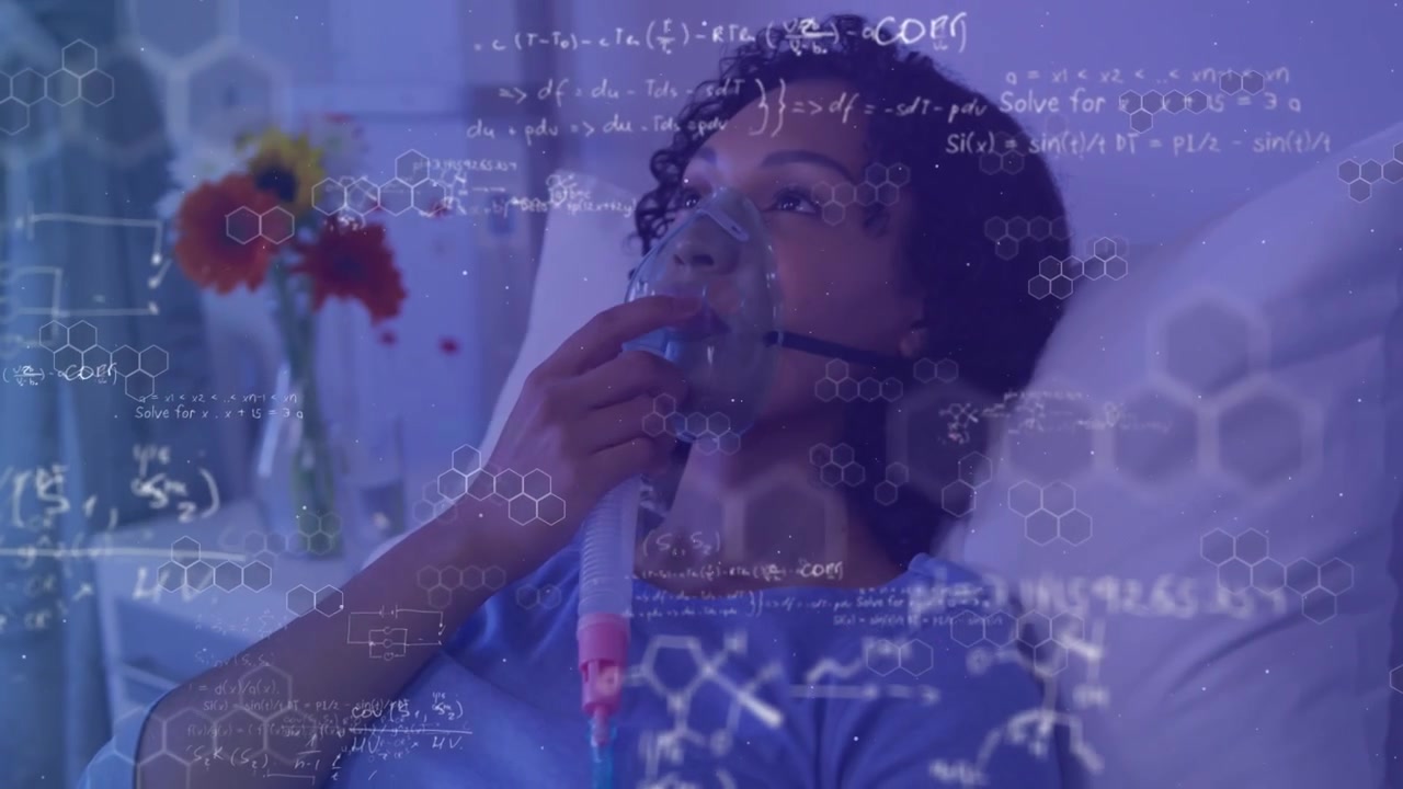 Animazione di linee viola ed equazioni matematiche sovrapposte a una donna afroamericana che indossa una maschera per l'ossigeno.