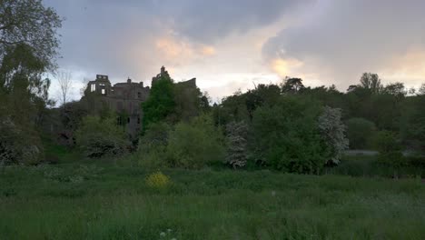 Slow-panning-shot-of-a-spooky-ruined-mansion-in-Old-Milverton-near-Leamington-Spa,-Warickshire,-England,-UK