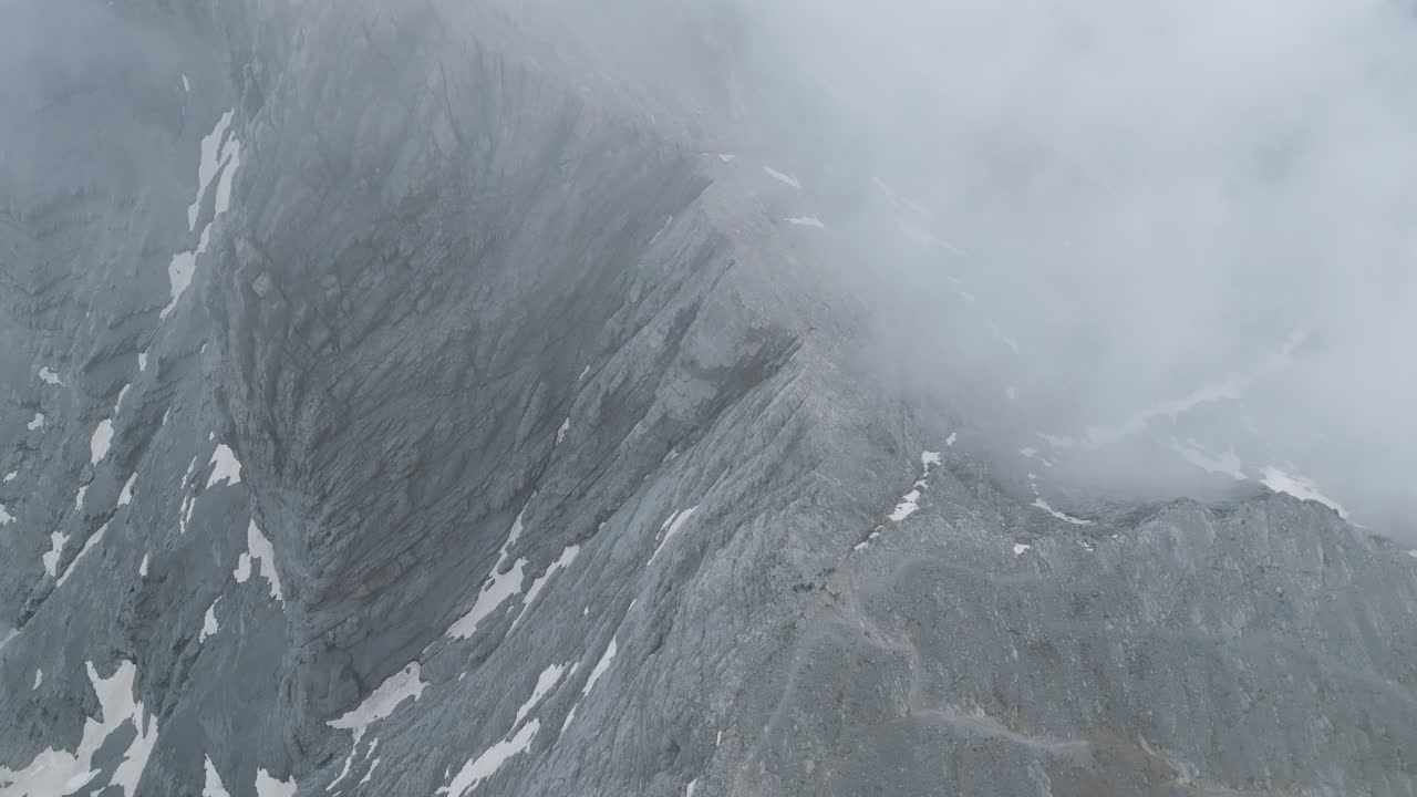 마운트 올림포스 공중 드론 촬영