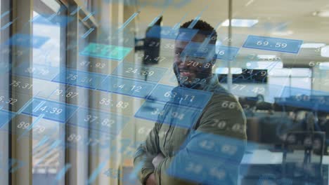 animación del procesamiento de datos financieros sobre un empresario afroamericano en el cargo