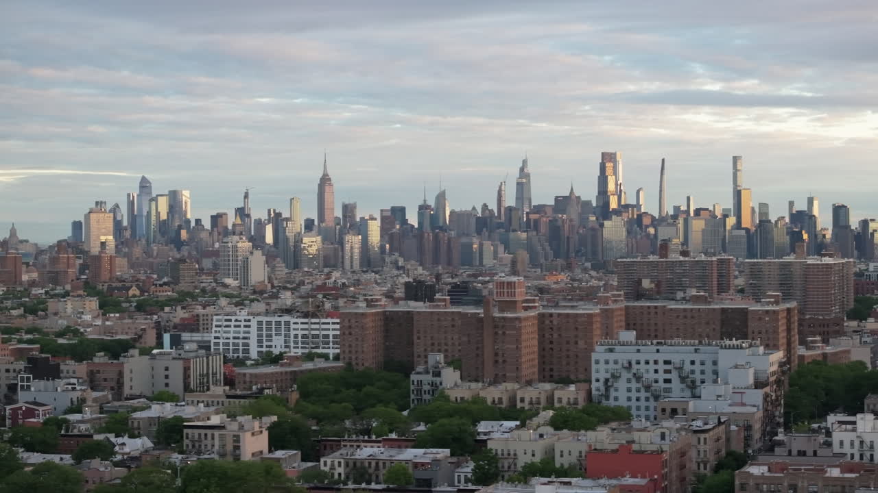 The New York City skyline on a spring morning. Shot in Brooklyn.