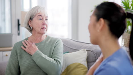 Conversation,-neck-pain-and-caregiver-help-senior