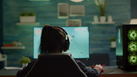 jugador profesional jugando videojuegos con nuevos gráficos ganando el campeonato