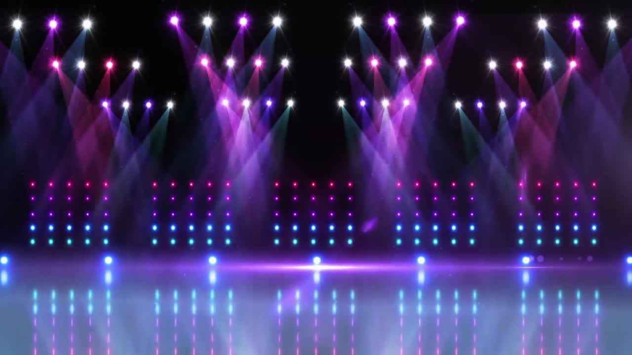 흑색 공간에서 움직이는 풍경적인 조명과 보라색 모양의 애니메이션.