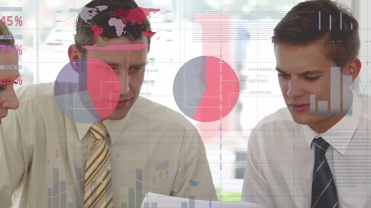 animación de datos y gráficos sobre hombres de negocios caucásicos hablando en la oficina