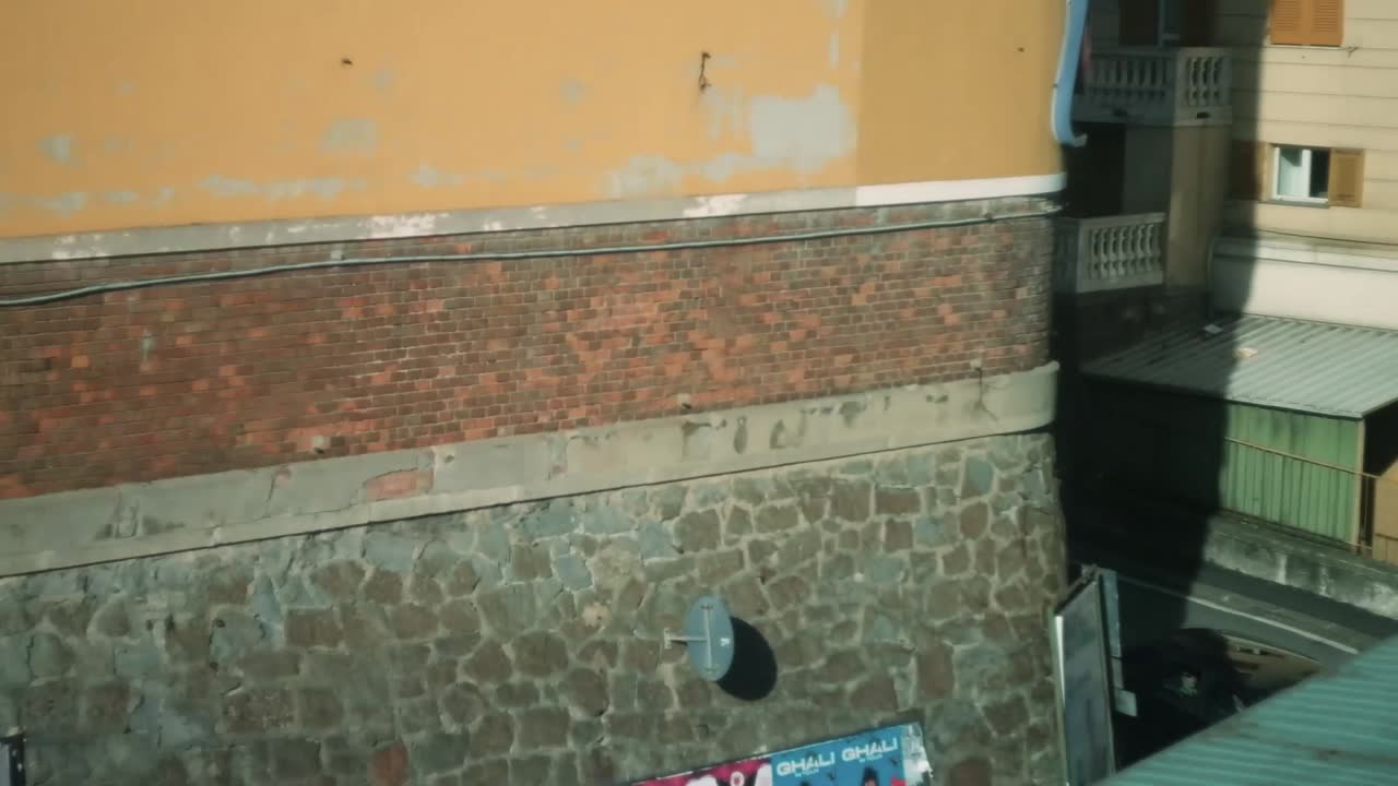 슬로우 모션으로 기차 창에서 보기