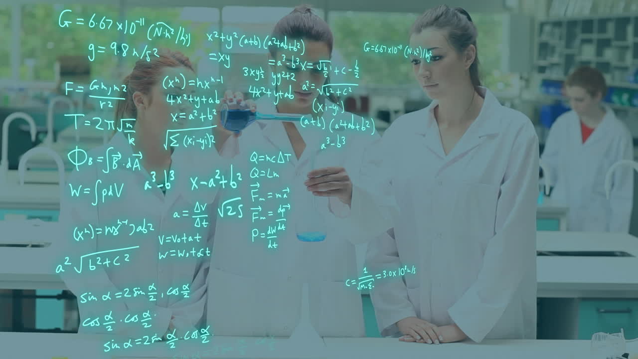 animación del procesamiento de datos científicos sobre científicos caucásicos en el laboratorio