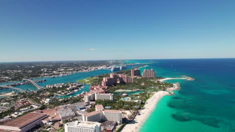 Atlantis-Resort,-Paradise-Island,-Bahamas